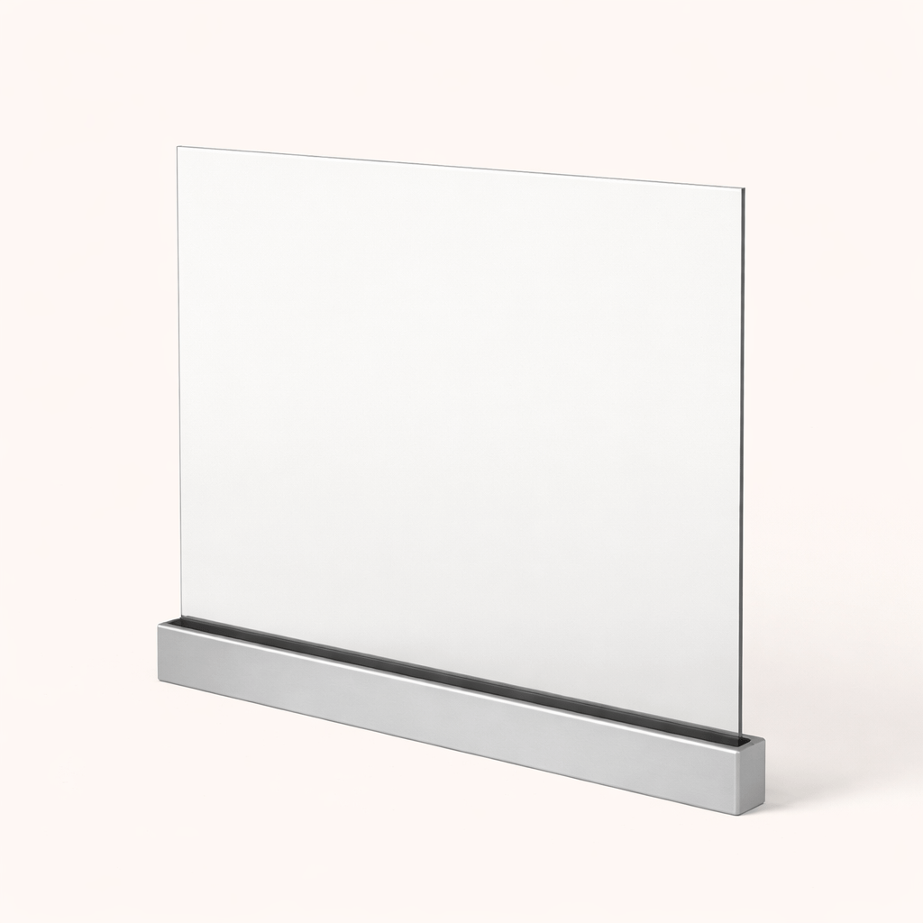 Frameless channel glass balustrade without handrail