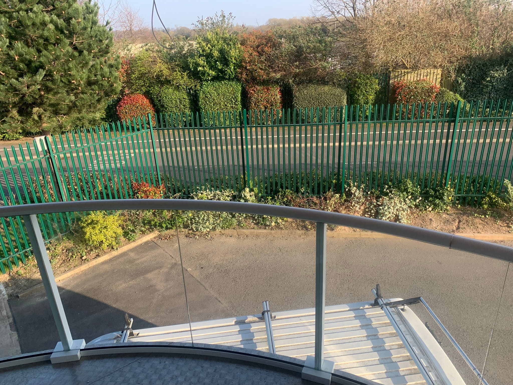 Balconnette Aerofoil glass balustrade system at Lotus car dealership, West Bridgford