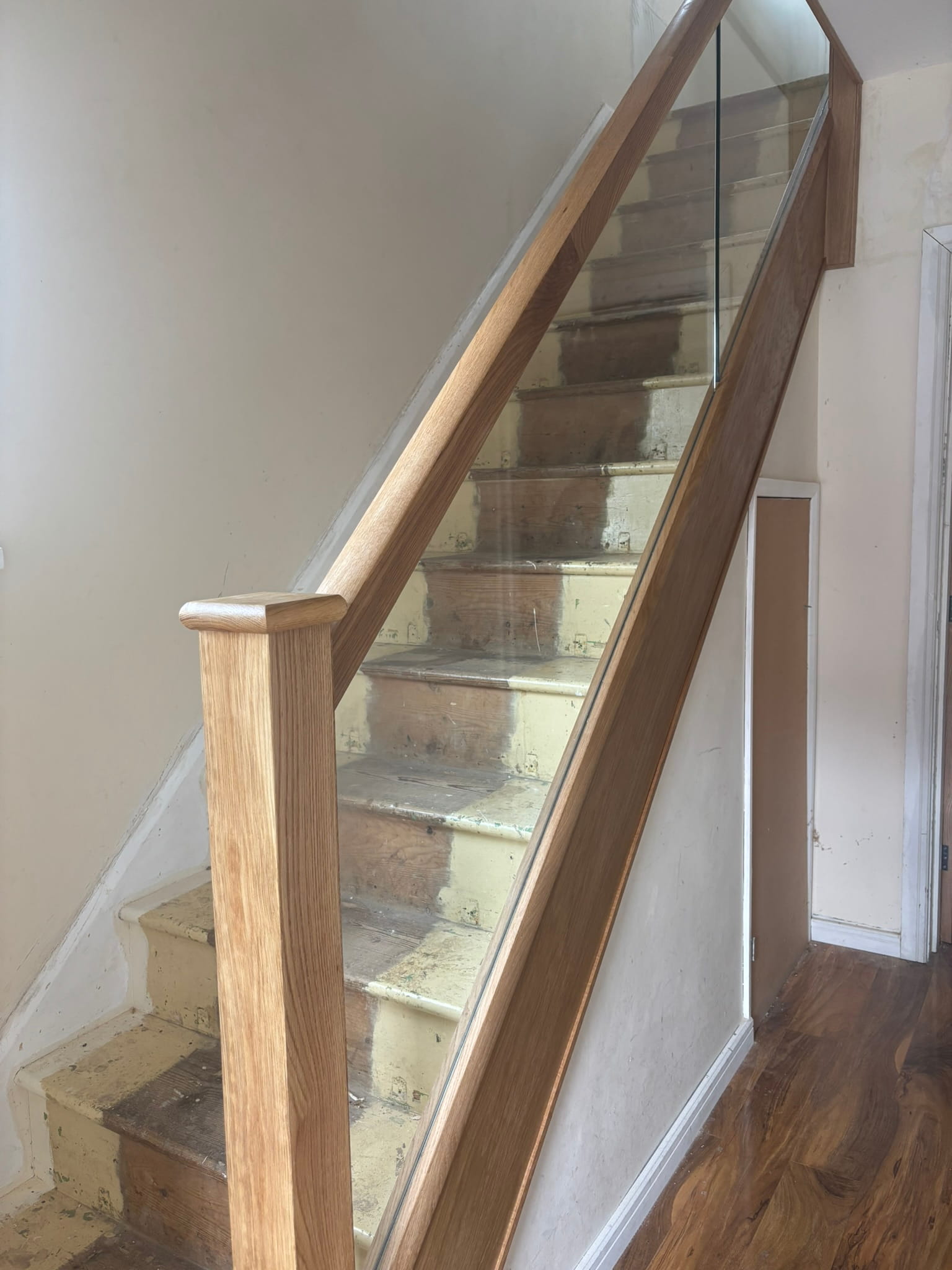 Oak & Glass Staircase Renovation — Mansfield