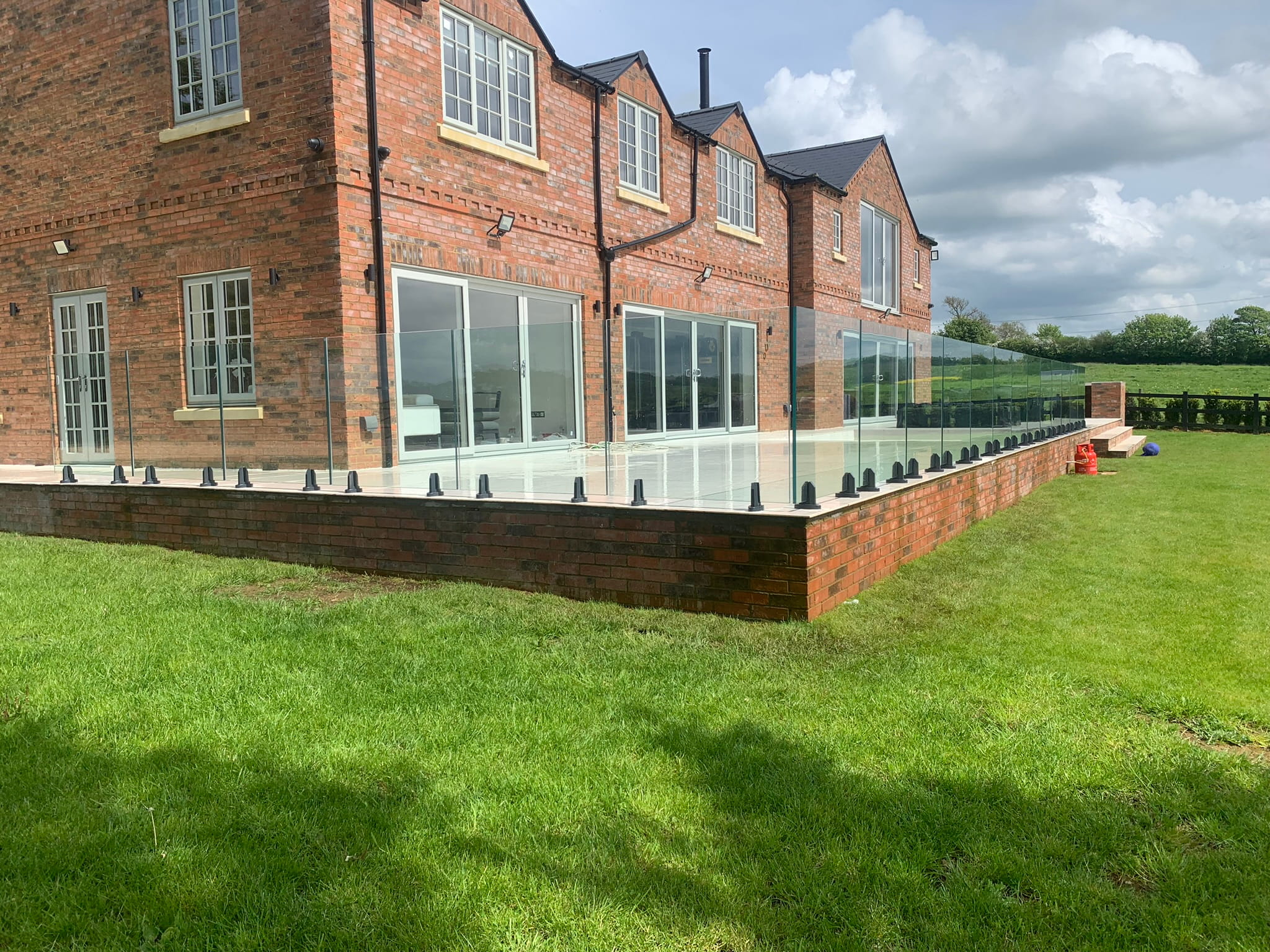 Completed spigot glass balustrade installation, Worksop
